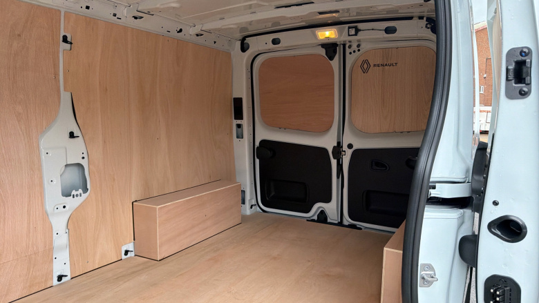 Renault Trafic Lwb Diesel LL30 Blue dCi 130 Advance [Safety] Van